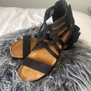 Naot black leather sandals Size US 7 EU 38